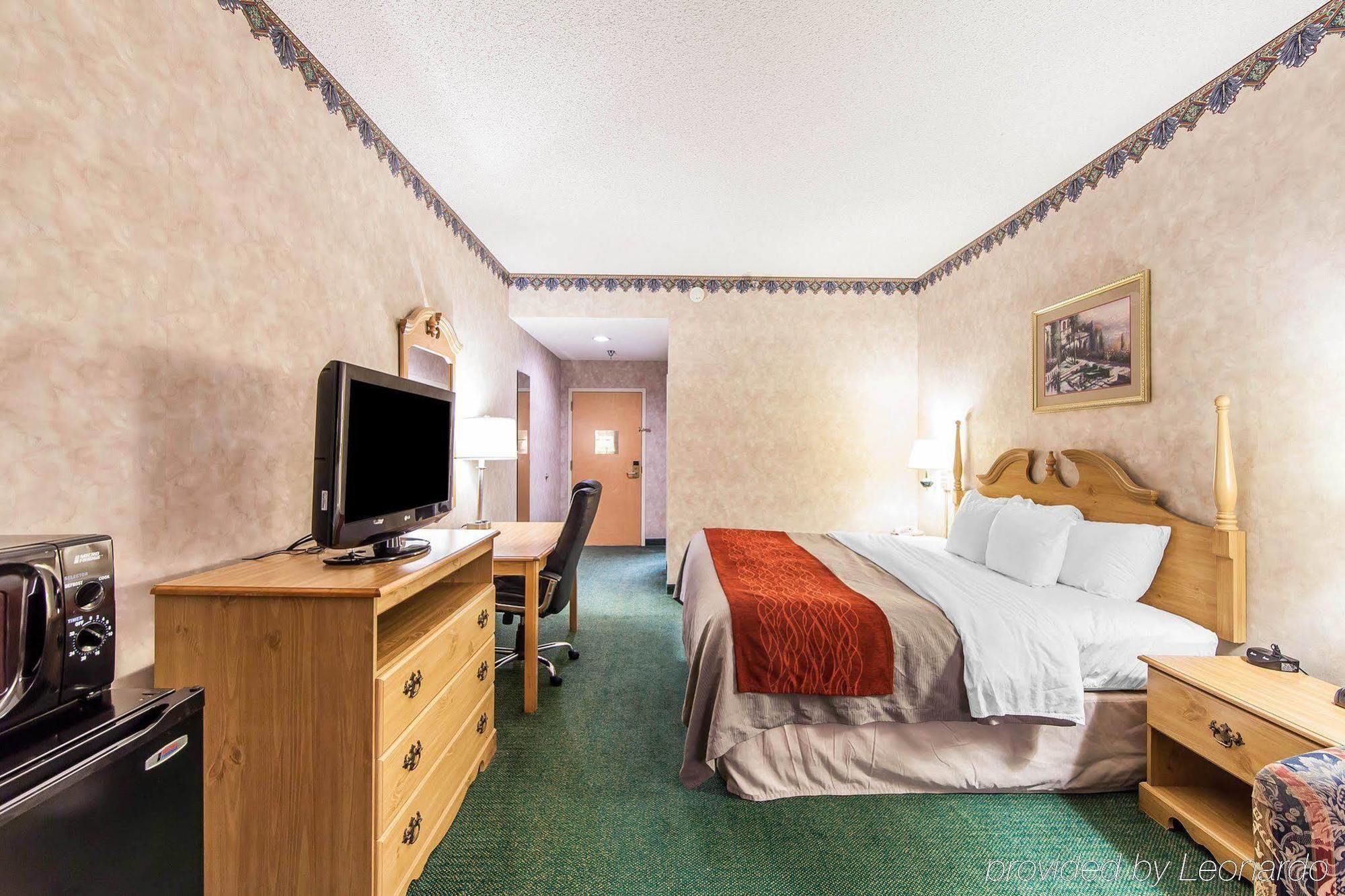 Econo Lodge Ньюпорт Экстерьер фото